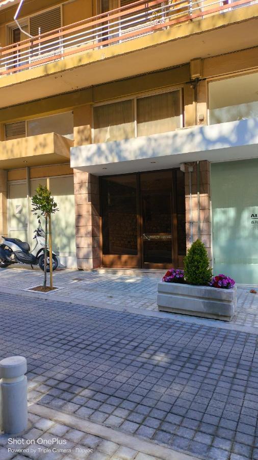 Ferienwohnung New Modern Flat Pyrgos Centre Olympia Exterior foto